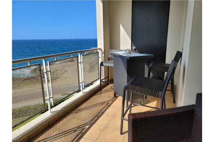 Isabela del Mar PH , en Isabela Puerto Rico
Apartamento en Condominio-Isabela Del Mar de 3 Cuartos y 2 1/2 Baños
