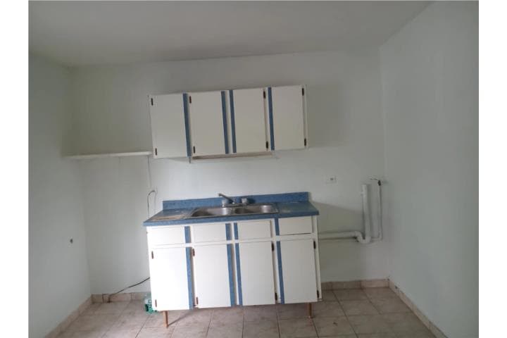 Sabana Hoyos Vega Alta , en Vega Alta Puerto Rico
Apartamento en Barrio-Sabana Hoyos de 1 Cuartos y 1 Baños