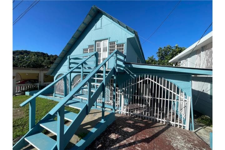 Bella Vista 3 cuartos 1 baño, en Río Grande Puerto Rico
Casa en Barrio-Bella Vista de 3 Cuartos y 1 Baños
