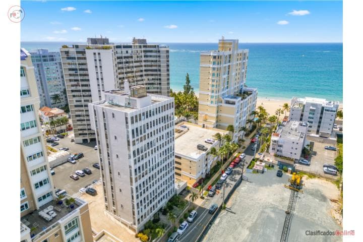 Condominium Carrion Court 16 Sub-Penthouse, en San Juan - Condado-Miramar Puerto Rico
Apartamento en Condominio-Carrion Court Plaza de 3 Cuartos y 2 1/2 Baños