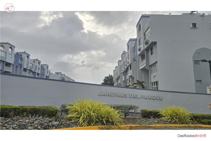 Jardines del Parque Escorial, PH $1,700, en Carolina Puerto Rico
Apartamento/WalkUp en Condominio-Jardines De Parque Escorial de 3 Cuartos y 2 1/2 Baños