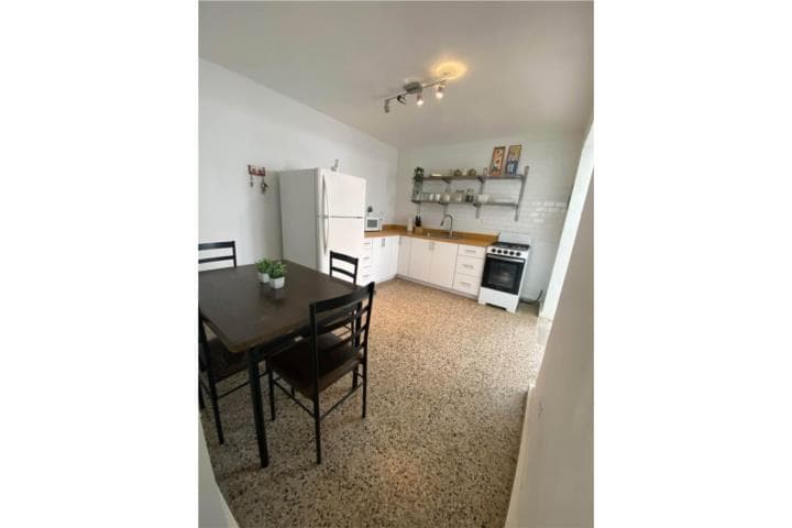 Hospedaje en Mayagüez para chicas 1cuarto, en Mayagüez Puerto Rico
Hospedajes en Barrio-La Quinta de 1 Cuartos y 1 Baños
