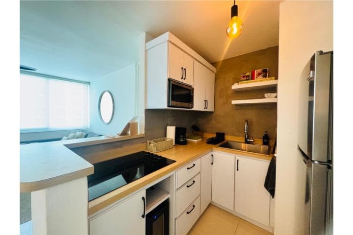 Cond. Mar de Isla Verde, Carolina, en Carolina Puerto Rico
Apartamento en Condominio-Mar De Isla Verde de 1 Cuartos y 1 Baños