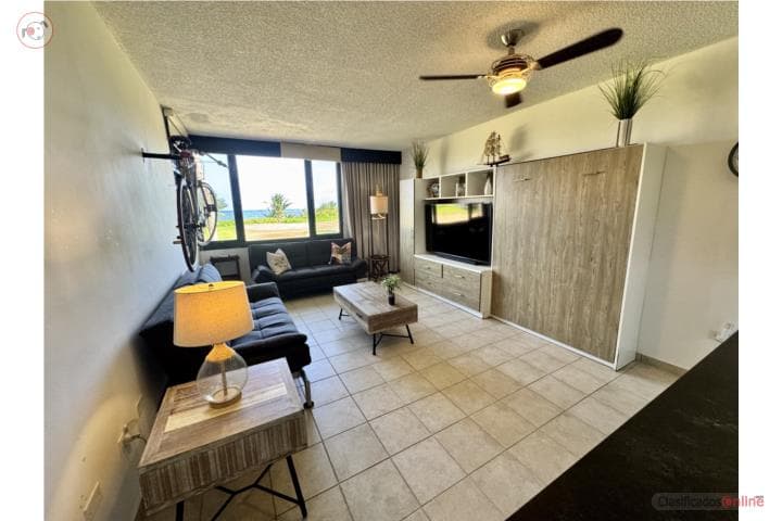 Frente a la Playa! Beach Village 222, en Humacao - Palmas Puerto Rico
Apartamento en Condominio-Beach Village Palmas del mar de 1 Cuartos y 2 Baños