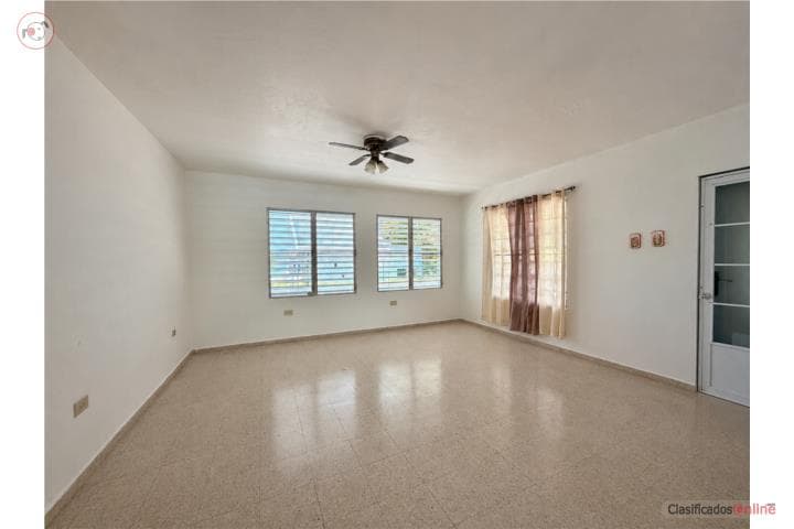 Family Property for Rent in Calvache, Rincón, en Rincón Puerto Rico
Casa en Barrio-Calvache de 3 Cuartos y 2 Baños