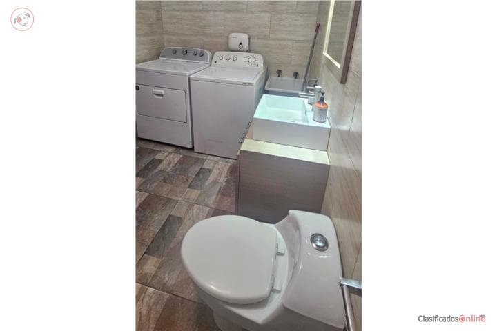 Apartamento amueblado , en Caguas Puerto Rico
Apartamento en Urbanizacion-Bairoa de 3 Cuartos y 1 Baños