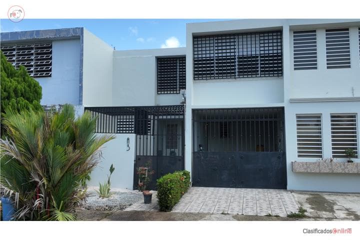 Townhouse, Urbanización 2 Pinos $1,650, en San Juan - Río Piedras Puerto Rico
Casa en Urbanizacion-Dos Pinos de 4 Cuartos y 1 1/2 Baños