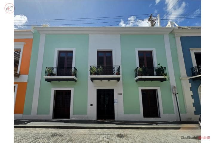 Remodeled PH Unit With Terrace!, en San Juan - Viejo SJ Puerto Rico
Apartamento en Barrio-Viejo San Juan -Zona Historica de 2 Cuartos y 2 Baños