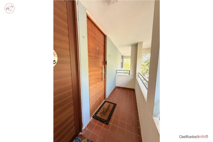 COND ALTURAS DEl PARQUE ESCORIAL - PH - 3 niveles , en Carolina Puerto Rico
Apartamento/WalkUp en Condominio-Alturas Del Parque Escorial de 3 Cuartos y 2 1/2 Baños