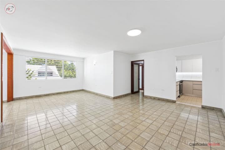 Miramar: VillaMayor, remodelado, 3/2/1, en San Juan - Condado-Miramar Puerto Rico
Apartamento en Sector-Miramar de 3 Cuartos y 2 Baños