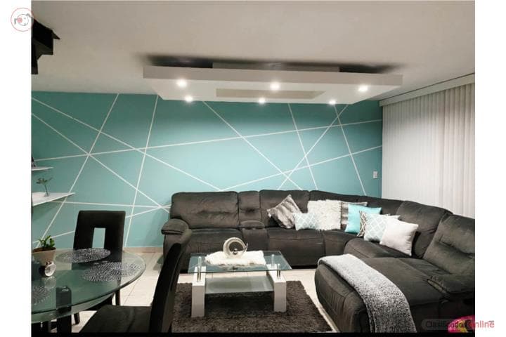 Levittown, Boulevard, control de acceso , en Toa Baja - Levittown Puerto Rico
Apartamento/WalkUp en Condominio-Lago Vista I de 3 Cuartos y 2 Baños