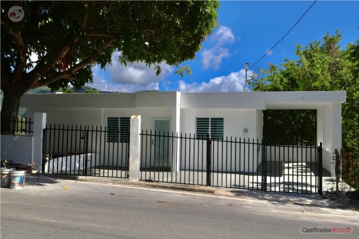 Propiedad de Ensueño en Bo. Lapas, Salinas,
en Salinas Puerto Rico Casa en Barrio - Lapas