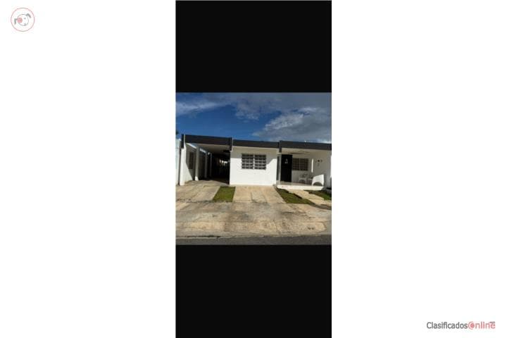 Villas de Loiza. 3 cuartos 1 baño. OPCIONADA,
en Canóvanas Puerto Rico Casa en Urbanizacion - Villas De Loiza
