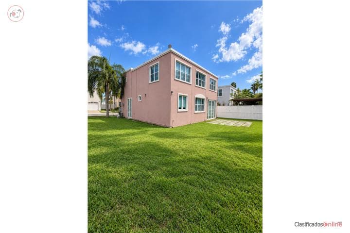 Las Palmas de Cerro Gordo | Casa 4H, 2.5B,
en Vega Alta Puerto Rico Casa en Urbanizacion - Las Palmas De Cerro Gordo