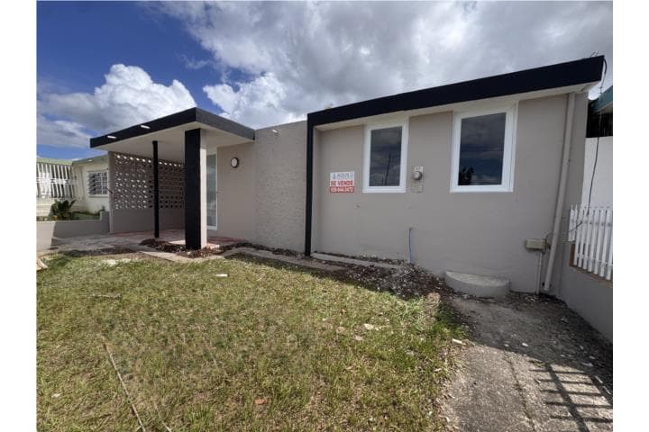 OPCIONADA Villa del Carmen Caguas,
en Caguas Puerto Rico Casa en Urbanizacion - Villa Del Carmen