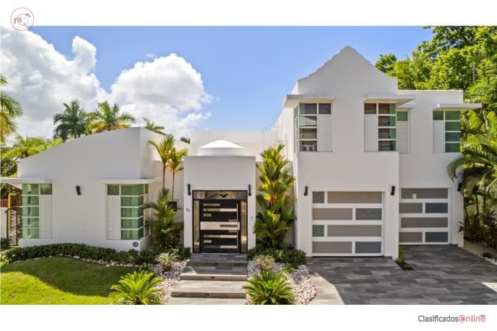 Paseo las Palmas - Expanded with pool!,
en Dorado Puerto Rico Casa en Urbanizacion - Paseo Las Palmas