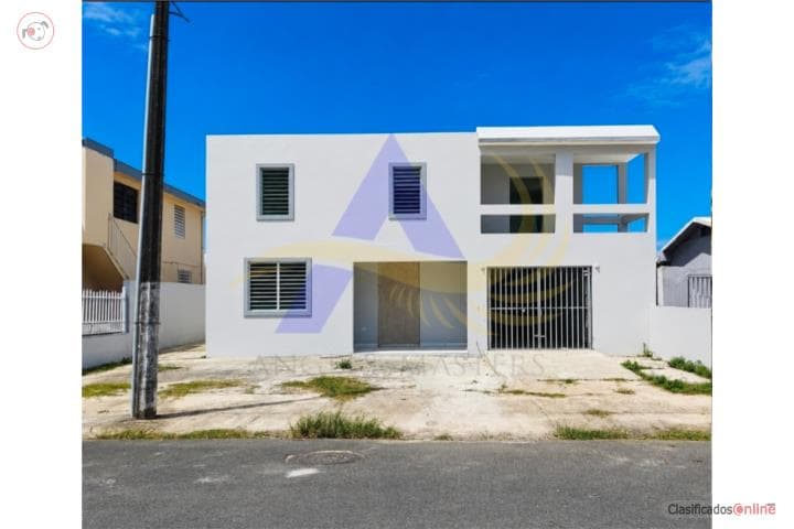 URB. FRONTERA-BAJO CONTRATO ,
en Bayamón Puerto Rico Casa en Urbanizacion - Frontera