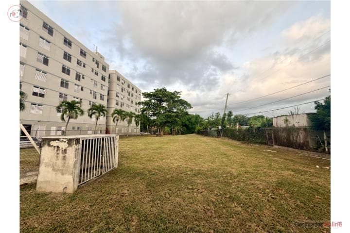 Excelente localización,
en Mayagüez Puerto Rico Solar en Barrio - Sabalos