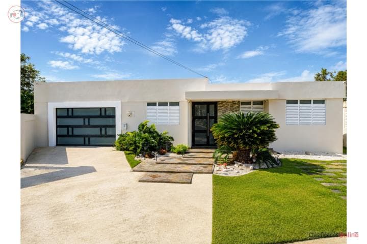 Urb. El Verde A8 Calle Guajataca *Opcionada*,
en Aguadilla Puerto Rico Casa en Barrio - Camaseyes