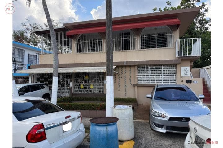 Prop. de dos nivel en Bo. Cupey, San Juan,
en San Juan - Río Piedras Puerto Rico MultiFamiliar en Barrio - Cupey
