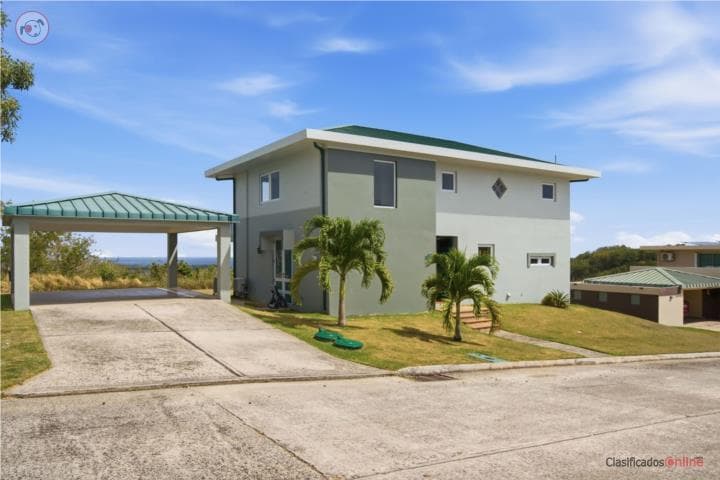 Remodeled Home 1.38 Acres Hacienda Margarita,
en Luquillo Puerto Rico Casa en Urbanizacion - Hacienda Margarita