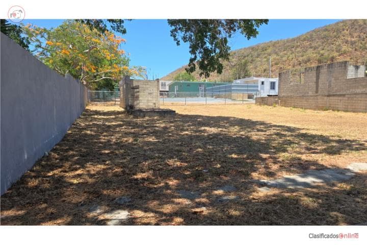 Terreno 1,000 m/c con estructura en Ensenada,
en Guánica Puerto Rico Solar en Barrio - Montalva