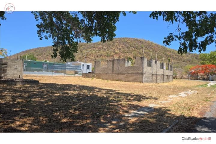 Terreno 1,000 m/c con estructura en Ensenada,
en Guánica Puerto Rico Solar en Barrio - Montalva