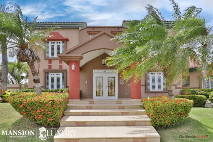 Aguadilla Grand Coastal Estate,
en Aguadilla Puerto Rico Casa en Barrio - Aguacate