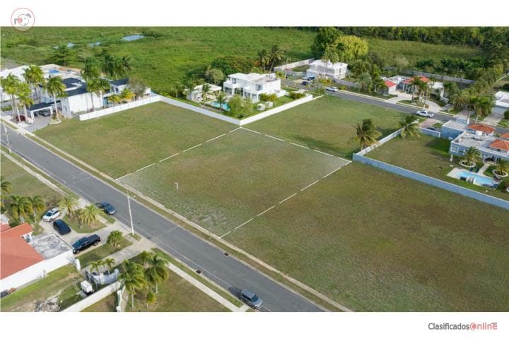 Urb. Hacienda El Molino Lote E-14,
en Vega Alta Puerto Rico Solar en Urbanizacion - Hacienda El Molino