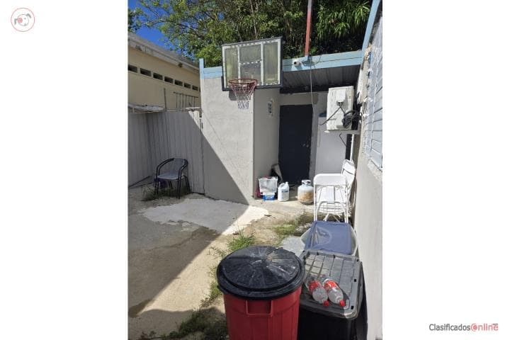 URB. LOMA ALTA, 3HABS-1 BATH ,
en Carolina Puerto Rico Casa en Urbanizacion - Loma Alta
