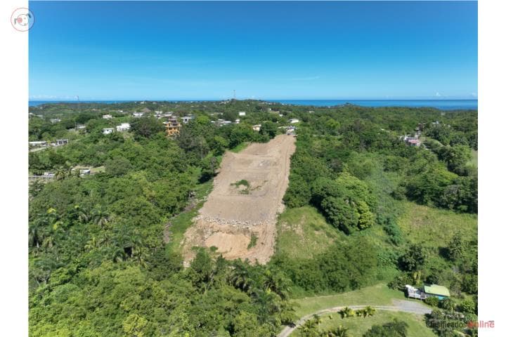 FLAT LAND 4 MINUTES FROM THE BEACH,
en Rincón Puerto Rico Solar en Barrio - Cruces