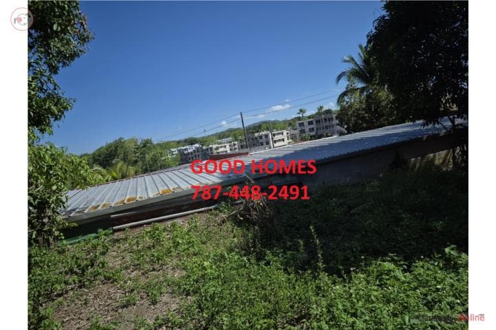 Bo Martin Gonzalez 939 M/C Rebajado ,
en Carolina Puerto Rico Solar en Barrio - Martin Gonzalez