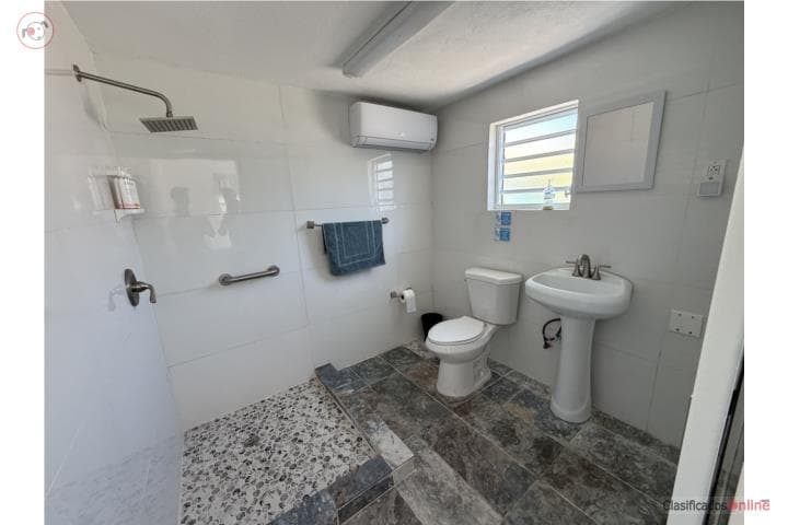 Islote Arecibo 255 Calle 12 3c 2b Pool ,
en Arecibo Puerto Rico Casa en Barrio - Islote