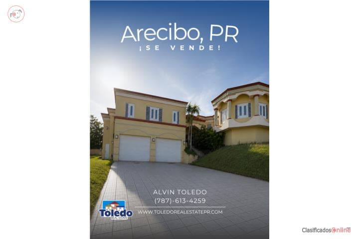 Control de acceso. Vista panorámica,
en Arecibo Puerto Rico Casa en Urbanizacion - Paseo Esmeralda