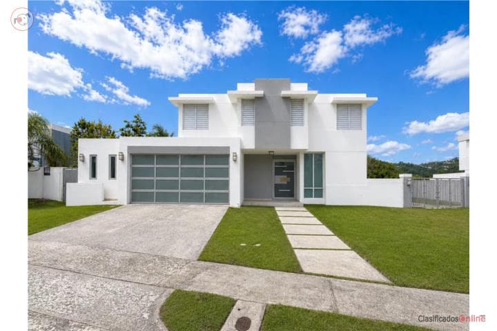 Casa con piscina Lomas de La Serranía Caguas,
en Caguas Puerto Rico Casa en Urbanizacion - Lomas De La Serrania
