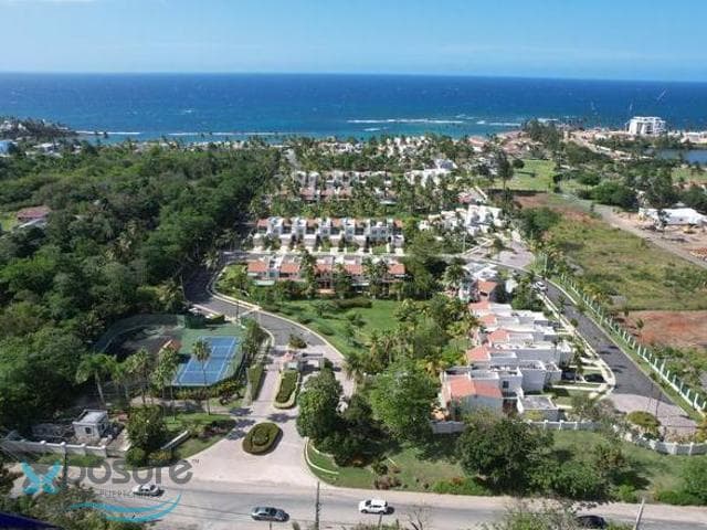 Carretera 693, Higuillar, Dorado, 00646