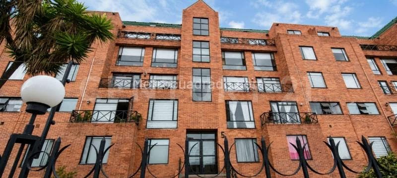 Apartamento en Mazuren, Britalia