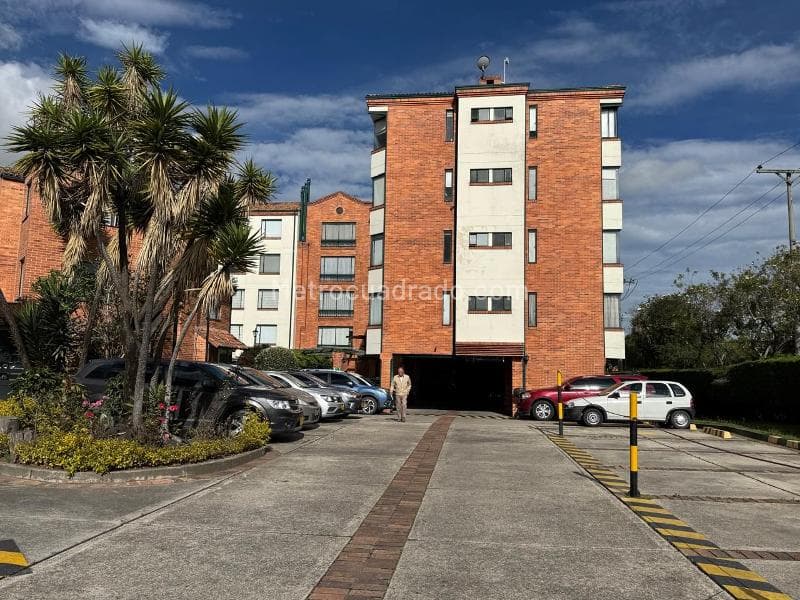 Apartamento en Mirandela, Britalia