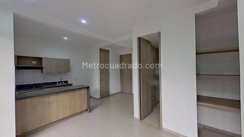 CL 063 076 055