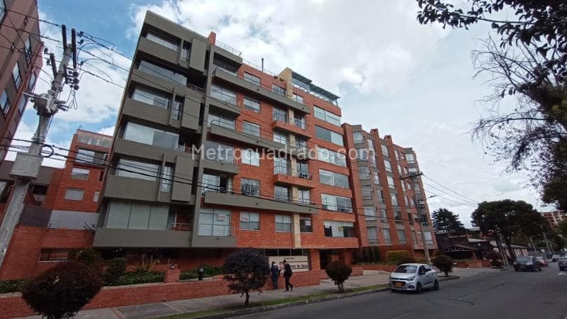 Apartamento en Bella Suiza, Usaquén
