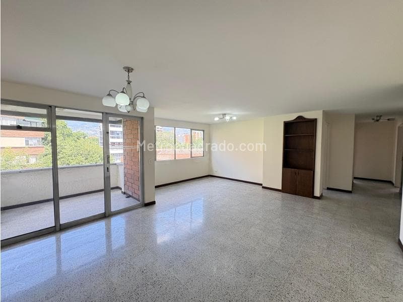 Apartamento en Laureles Estadio