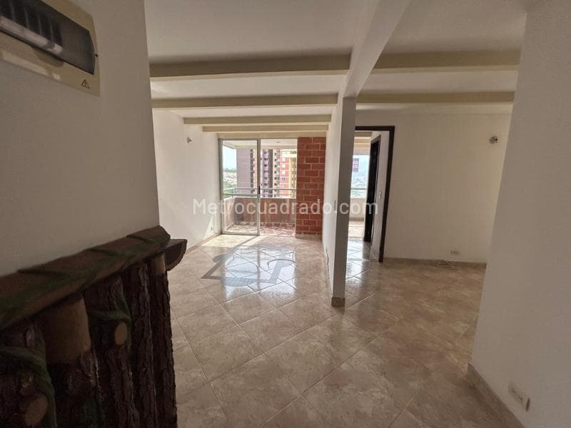 Apartamento en Comuna 9