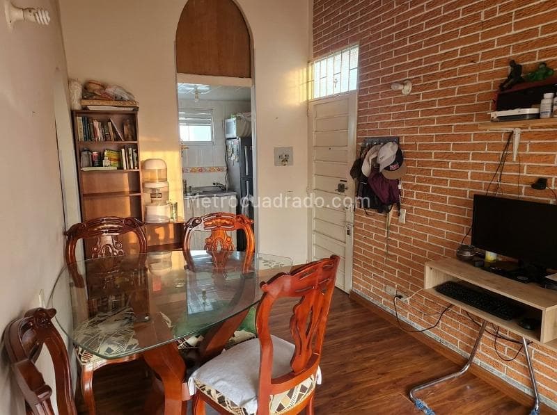 Apartamento en Galan, Patio Bonito