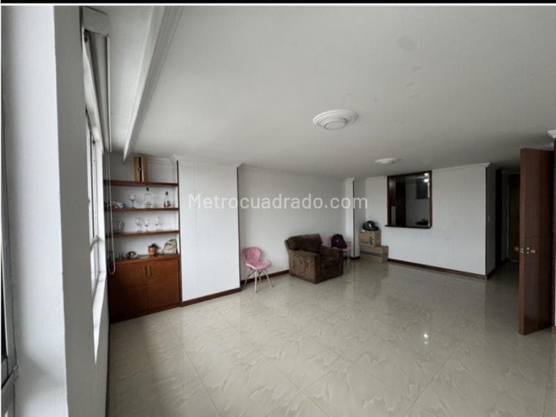 Apartamento en Normandia Occidental, Salitre