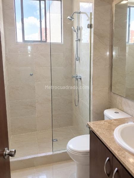 Altos del Moral. KR 8A 153 51