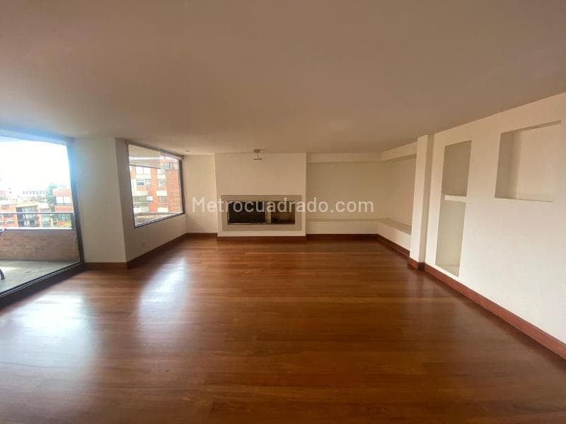 Apartamento en Los Rosales, Chapinero
