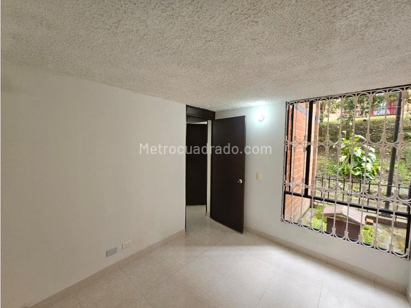 Apartamento en Centro Usme Urbano, Usme - Entrenubes