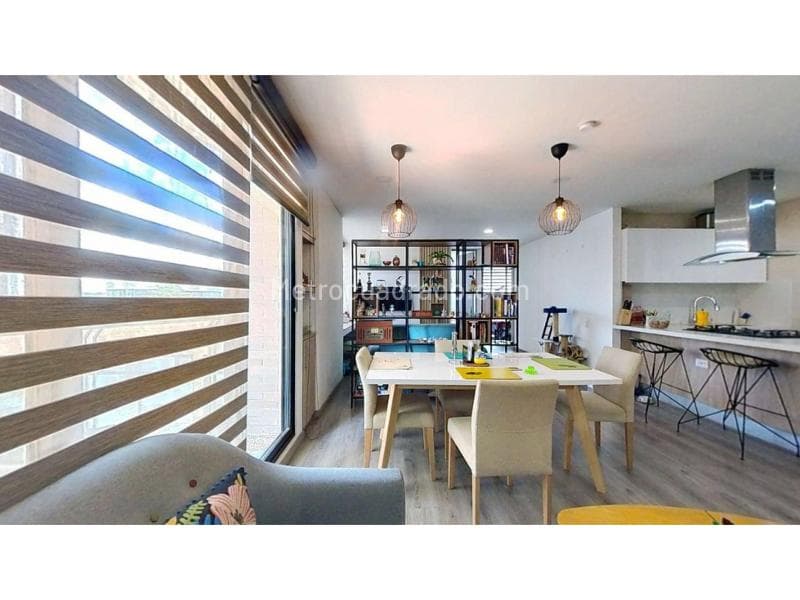 Apartamento en San Jose V Sector, Britalia