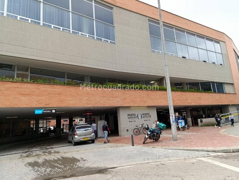 Apartamento en Ciudad Hayuelos, Salitre