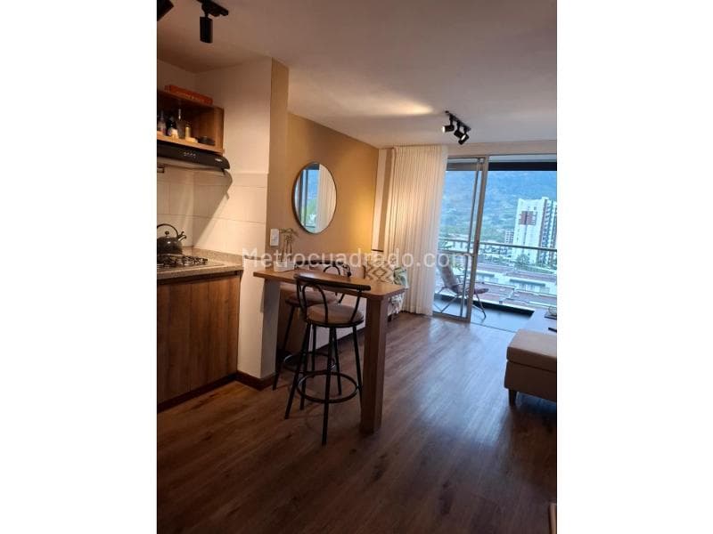Apartamento en Comuna 01